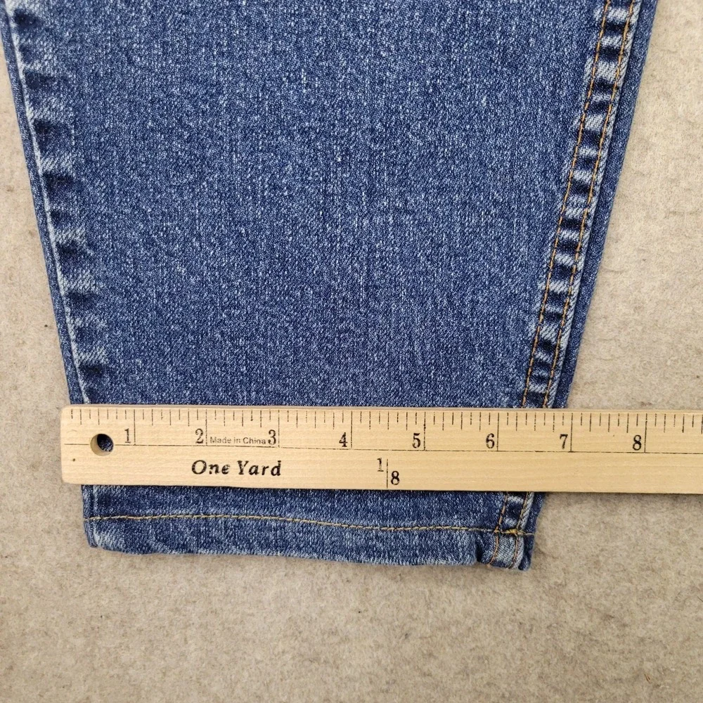 Vintage Levis 550 Jeans Mens 40x28 Medium Wash Baggy Made In USA Faded 90s